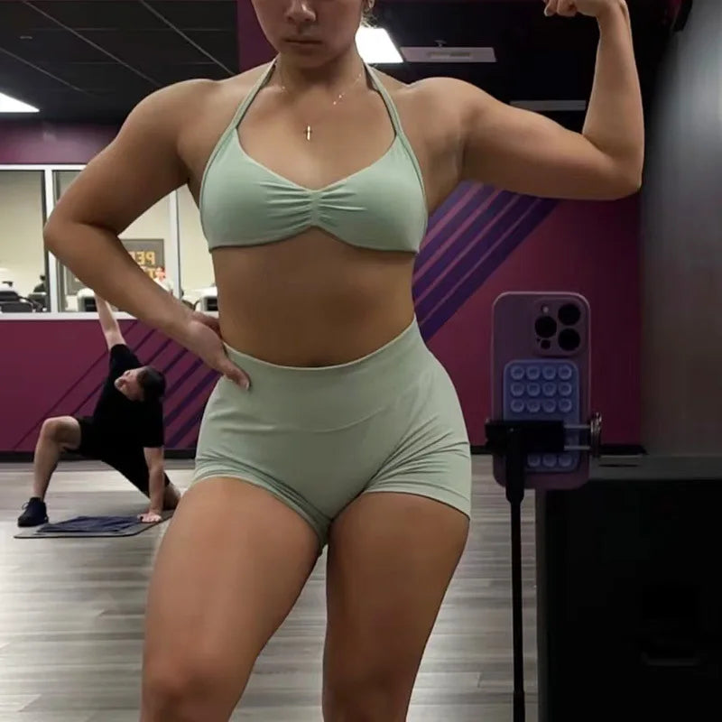 Women’s High-Support Strappy Halter Court Bra Top – Seamless Fit